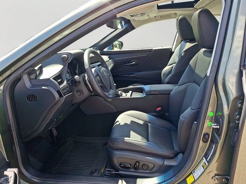Certified 2025 Lexus ES 350 w/ Premium Package FWD image 14