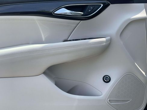 Used 2022 Buick Envision Preferred FWD image 16