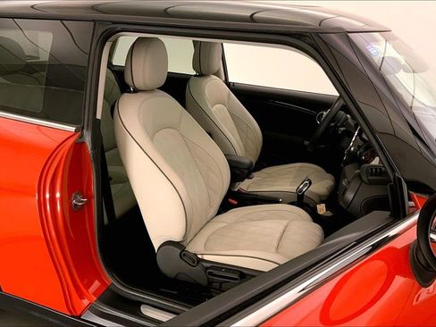 Used 2020 MINI Cooper S image 6
