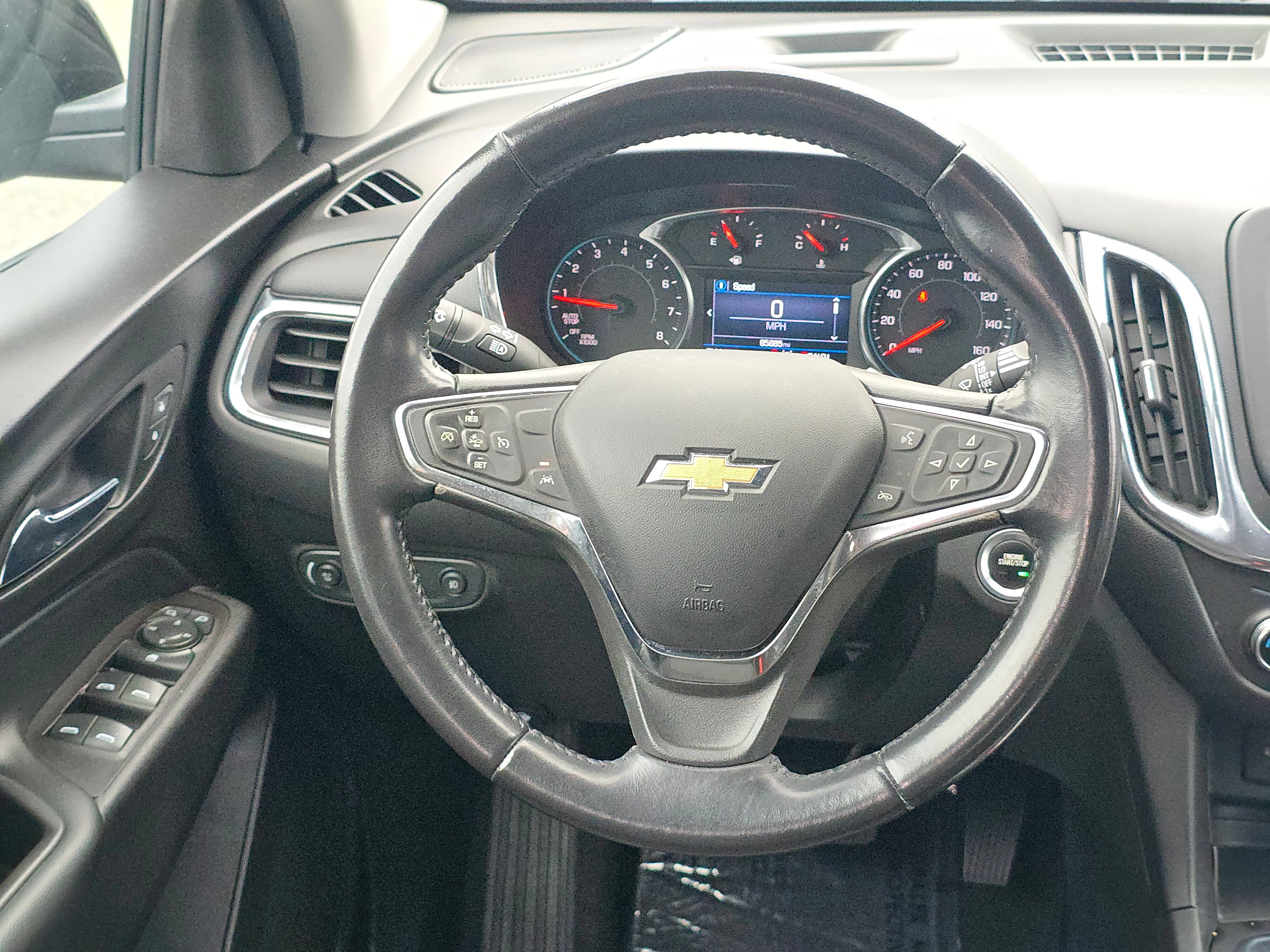 Used 2020 Chevrolet Equinox LT FWD image 19