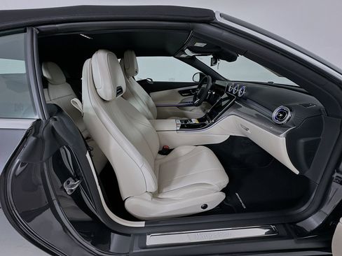 New 2026 Mercedes-Benz CLE 300 4MATIC Cabriolet image 31