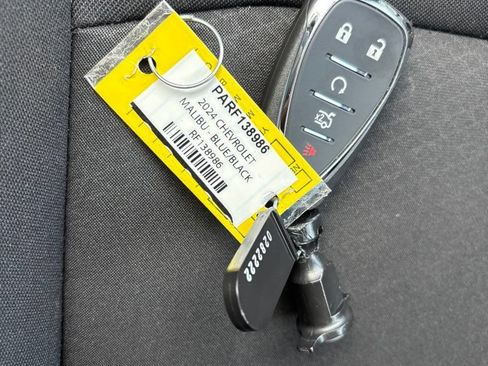 Used 2024 Chevrolet Malibu LT FWD image 33