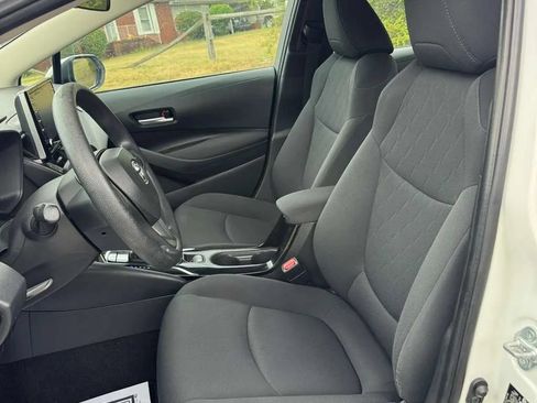 Used 2023 Toyota Corolla LE FWD image 15