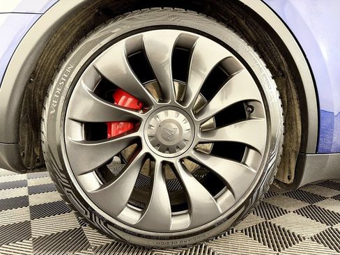 Used 2022 Tesla Model Y Performance AWD/4WD image 23
