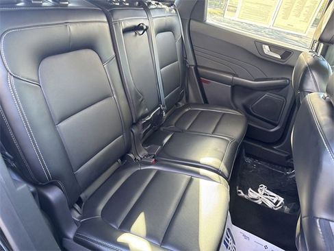 Used 2023 Ford Escape Platinum image 17