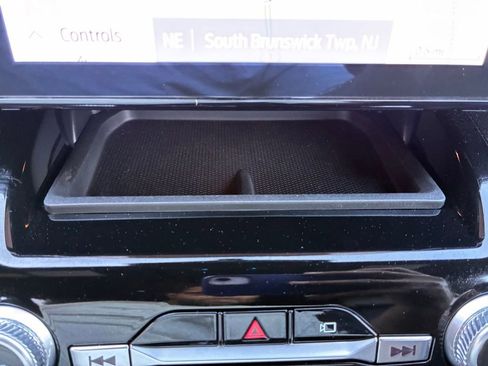 Used 2023 Ford Explorer ST-Line w/ Class IV Trailer Tow Package AWD/4WD image 31