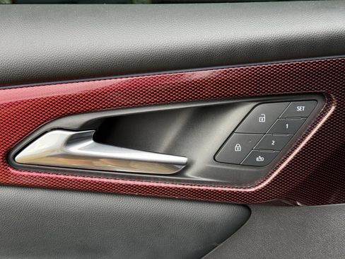 Used 2026 Chevrolet Traverse RS w/ LPO, Floor Liner Package FWD image 25