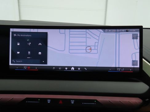 Used 2025 BMW X3 xDrive30i w/ Convenience Package image 14