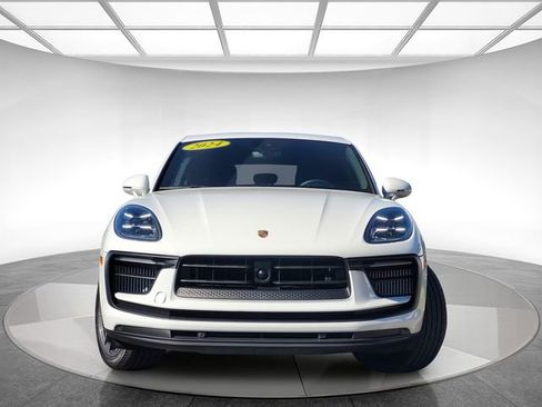 Used 2024 Porsche Macan S AWD/4WD image 2