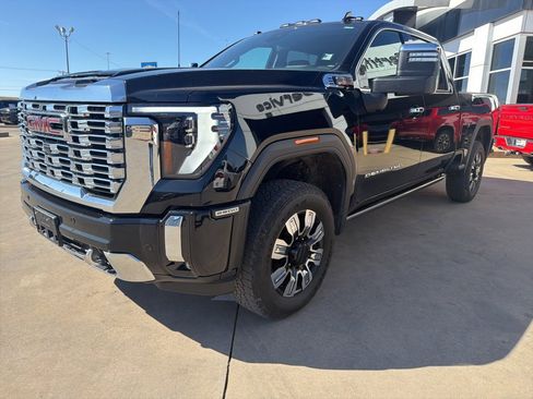 Used 2024 GMC Sierra 2500 Denali w/ Denali Reserve Package image 7