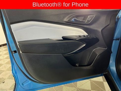 Used 2025 Chevrolet Trax LT w/ Driver Confidence Package image 12