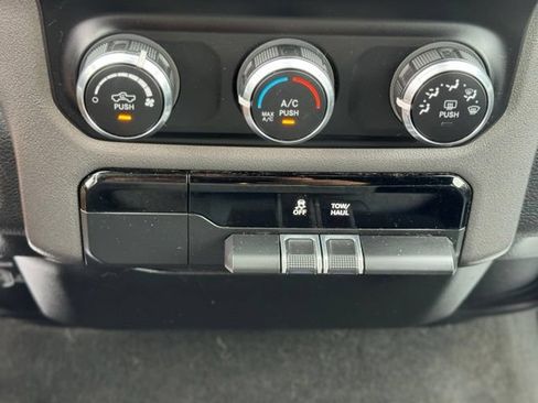 Used 2021 RAM 1500 Big Horn AWD/4WD image 20