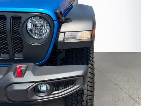 Used 2022 Jeep Wrangler Unlimited Rubicon w/ Dual Top Group AWD/4WD image 10