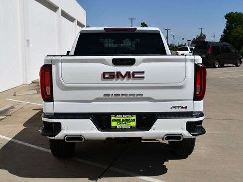 New 2026 GMC Sierra 1500 AT4 image 8