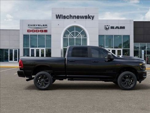 New 2026 RAM 2500 Laramie AWD/4WD image 21