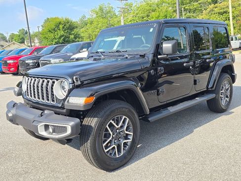 New 2025 Jeep Wrangler Sahara w/ Safety Group image 15