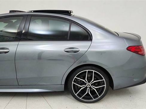 Used 2023 Mercedes-Benz C 300 Sedan image 10