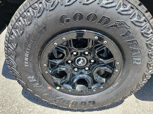 New 2026 Ford Bronco Outer Banks w/ Sasquatch Package AWD/4WD image 7
