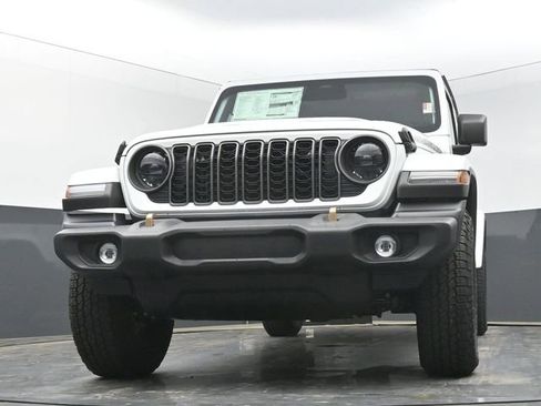New 2026 Jeep Wrangler Unlimited Sport AWD/4WD image 34