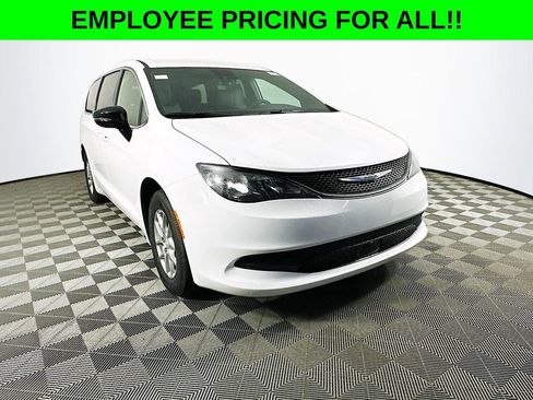 New 2026 Chrysler Voyager LX image 1