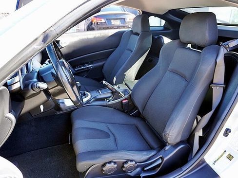 Used 2006 Nissan 350Z Base 2dr Coupe w/ (N93) Cargo Convenience Pkg image 17