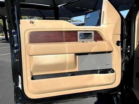 Used 2013 Ford F150 King Ranch w/ King Ranch Luxury Pkg image 21