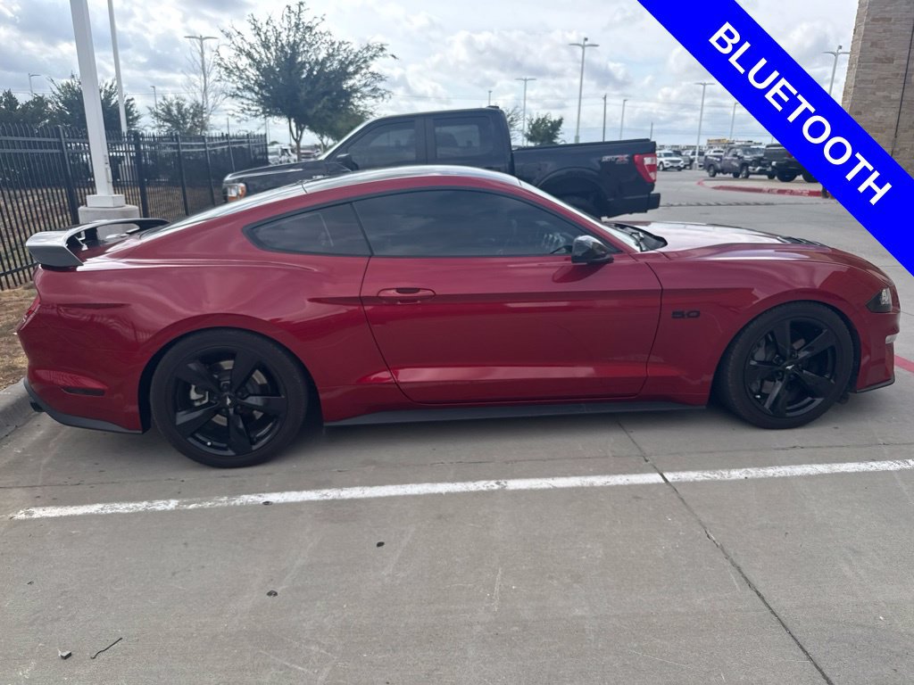 Used 2022 Ford Mustang GT Premium w/ Black Accent Package RWD image 9