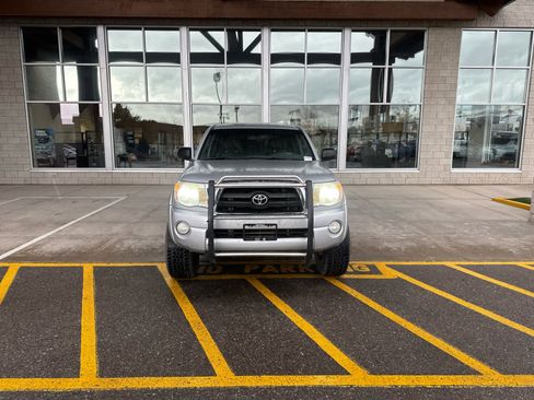 Used 2006 Toyota Tacoma 4x4 Double Cab image 2