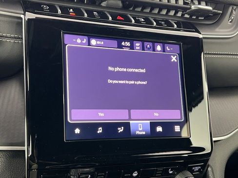 New 2025 Jeep Grand Cherokee Laredo image 34