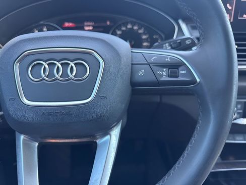 Used 2021 Audi Q5 2.0T Premium w/ Convenience Package AWD/4WD image 17
