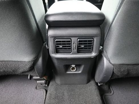 Used 2023 Toyota RAV4 LE AWD/4WD image 20