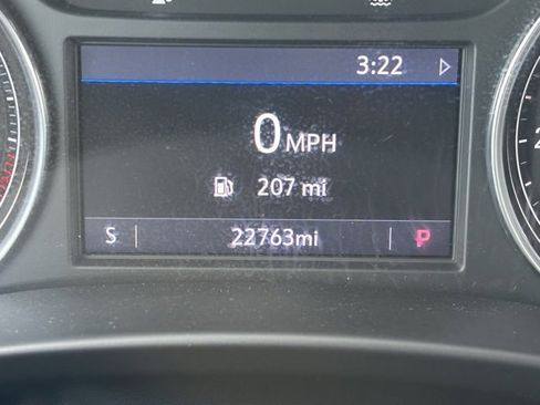 Used 2023 Buick Enclave Essence w/ Experience Buick Package image 26