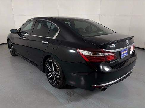 Used 2016 Honda Accord Sport image 6
