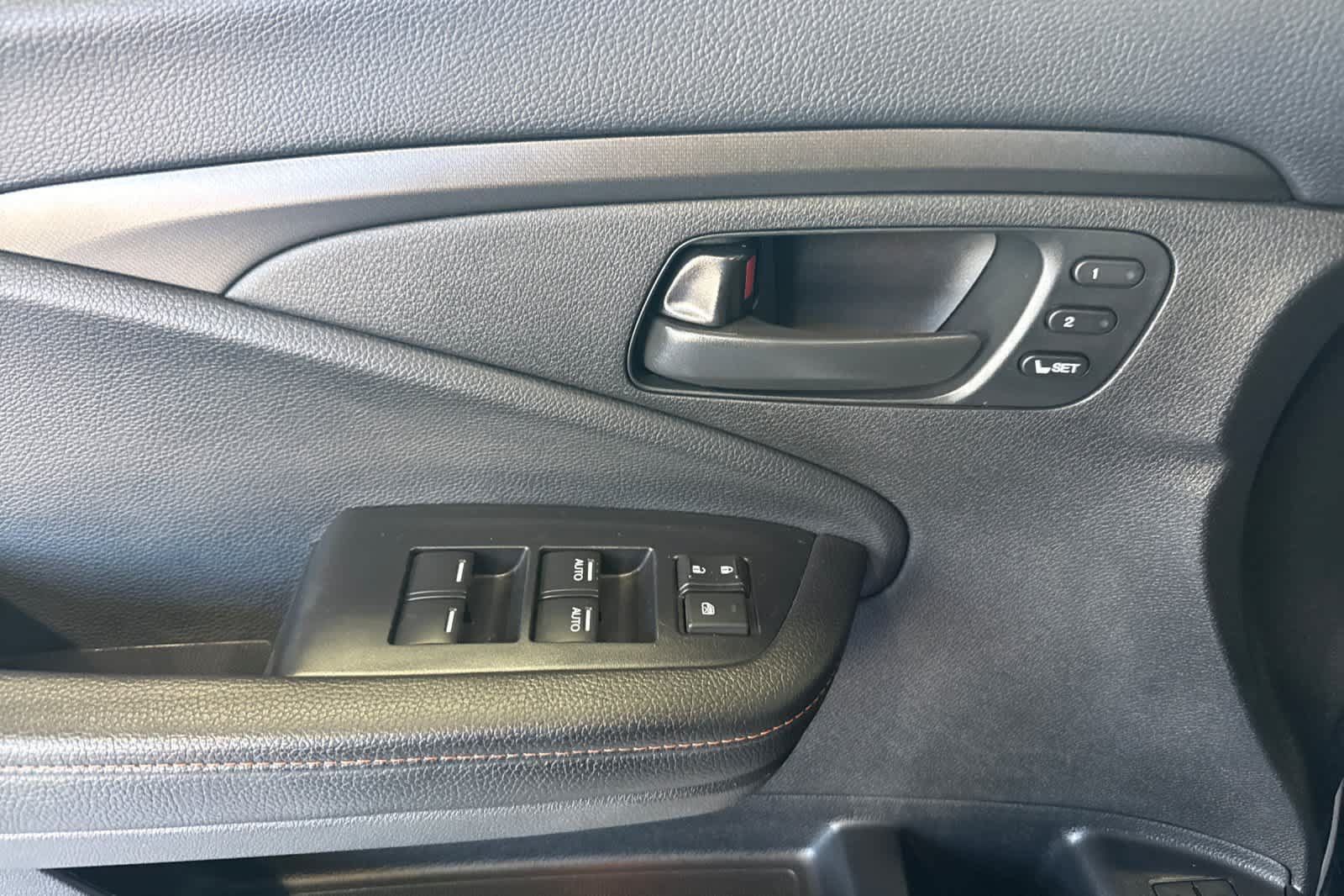 Certified 2024 Honda Passport TrailSport image 14