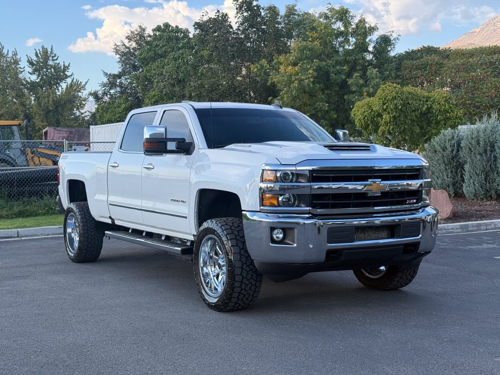 Used 2019 Chevrolet Silverado 2500 LTZ w/ Z71 Package, Off-Road AWD/4WD image 1