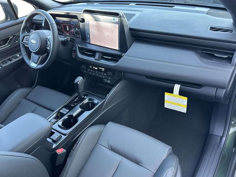 New 2026 Subaru Outback Touring image 11