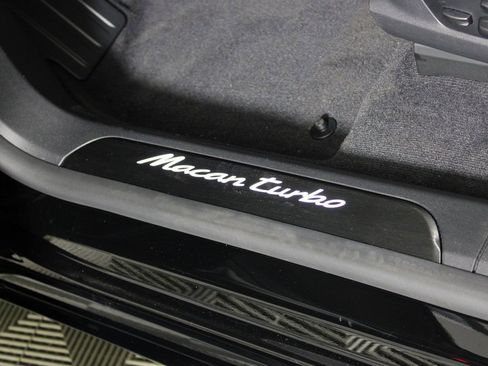 Certified 2025 Porsche Macan Turbo Electric image 18