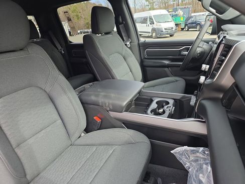New 2026 RAM 1500 Big Horn AWD/4WD image 10