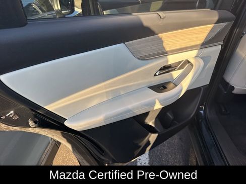 Certified 2025 MAZDA CX-90 3.3 Turbo S w/ Premium Package image 33