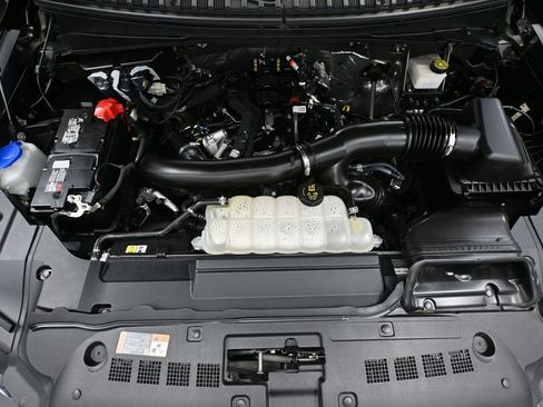 Used 2024 Lincoln Navigator Reserve image 57