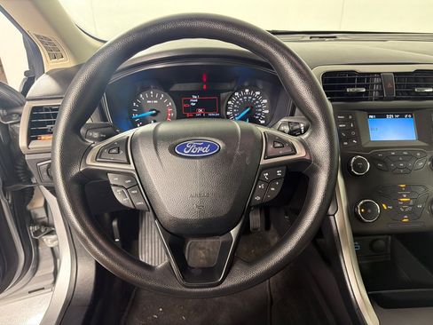 Used 2020 Ford Fusion S FWD image 14