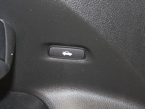Used 2025 Honda Civic Sport image 7