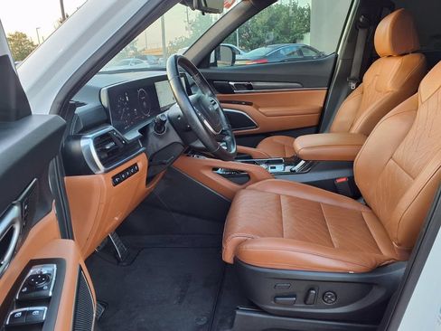 Used 2023 Kia Telluride SX Prestige X-Line AWD/4WD image 11