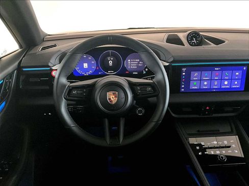 Used 2024 Porsche Macan 4 Electric image 16