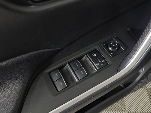 Used 2024 Toyota RAV4 XLE AWD/4WD image 22