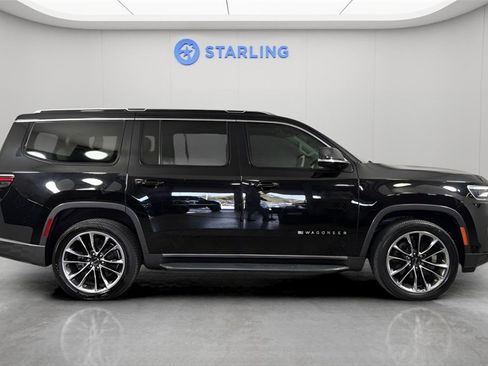 Used 2022 Jeep Wagoneer Series II w/ Premium Group I image 11