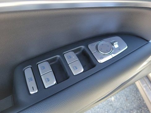 Certified 2026 Genesis G70 2.5T RWD image 13