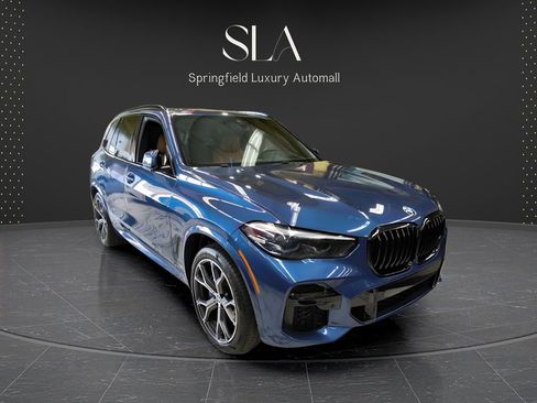 Used 2022 BMW X5 xDrive40i AWD/4WD image 3