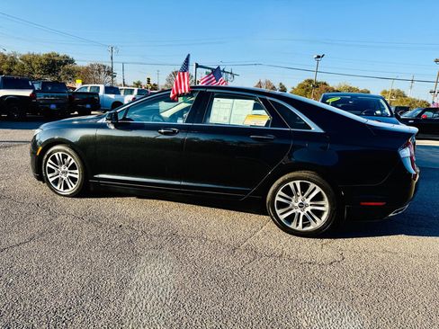 Used 2013 Lincoln MKZ image 16