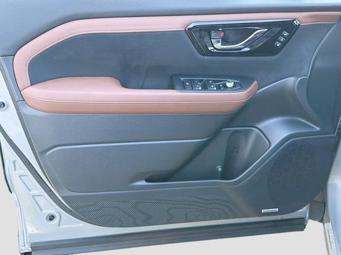 Certified 2025 Subaru Forester Touring w/ Popular Package - Touring image 22